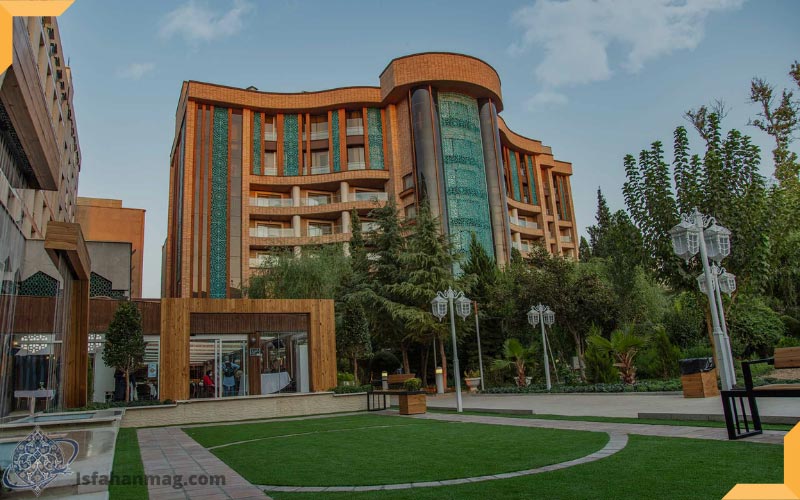 Parsian Kowsar Hotel in Isfahan