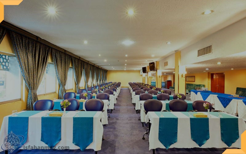 Restaurants of Parsian Kowsar Hotel in Isfahan